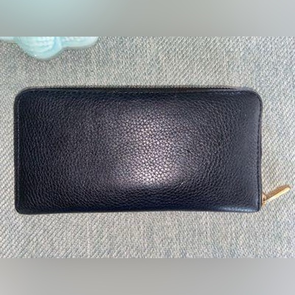 Marc Jacobs Leather Wallet - Picture 3 of 4
